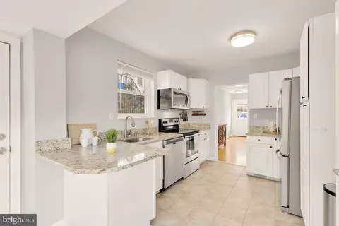 8510 Milford Ave, Silver Spring, MD 20910 photo 8