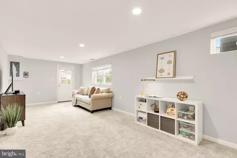 8510 Milford Ave, Silver Spring, MD 20910 photo 22