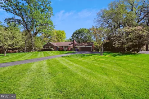 Exterior - 407 Quaint Acres Dr, Silver Spring, MD 20904 photo 4 of 18