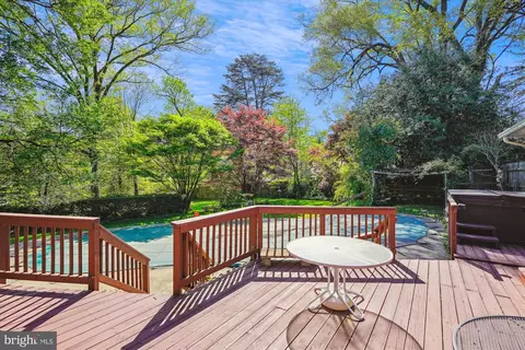 Exterior - 407 Quaint Acres Dr, Silver Spring, MD 20904 photo 8 of 18