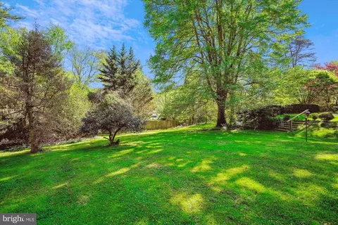 Exterior - 407 Quaint Acres Dr, Silver Spring, MD 20904 photo 15 of 18