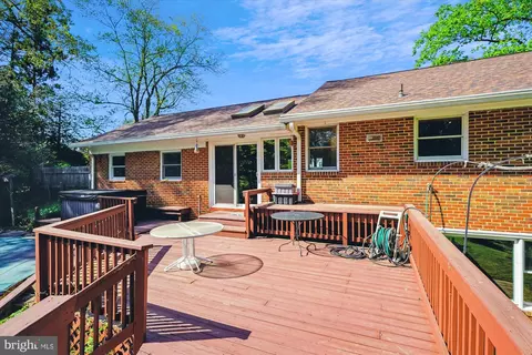 Exterior - 407 Quaint Acres Dr, Silver Spring, MD 20904 photo 6 of 18