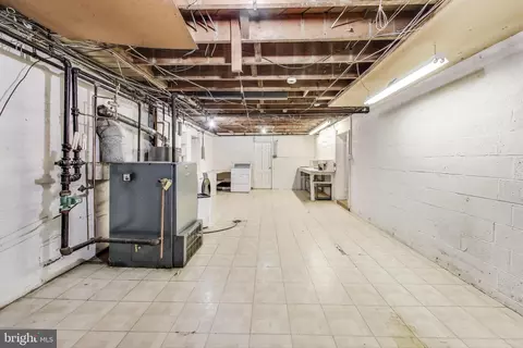 9214 Kingsbury Dr, Silver Spring, MD 20910 photo 44