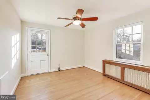 9214 Kingsbury Dr, Silver Spring, MD 20910 photo 30