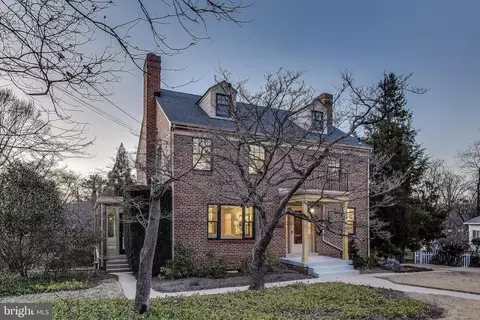 9214 Kingsbury Dr, Silver Spring, MD 20910 photo 6