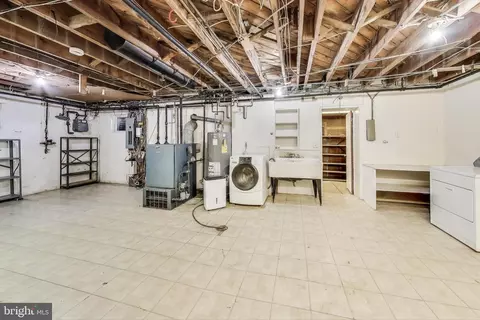 9214 Kingsbury Dr, Silver Spring, MD 20910 photo 43