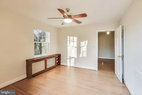 9214 Kingsbury Dr, Silver Spring, MD 20910 photo 31