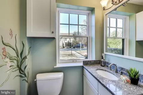 9214 Kingsbury Dr, Silver Spring, MD 20910 photo 19
