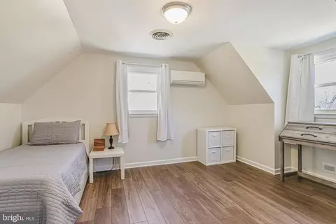 Bedroom - 12702 Goodhill Rd, Silver Spring, MD 20906 photo 3 of 3
