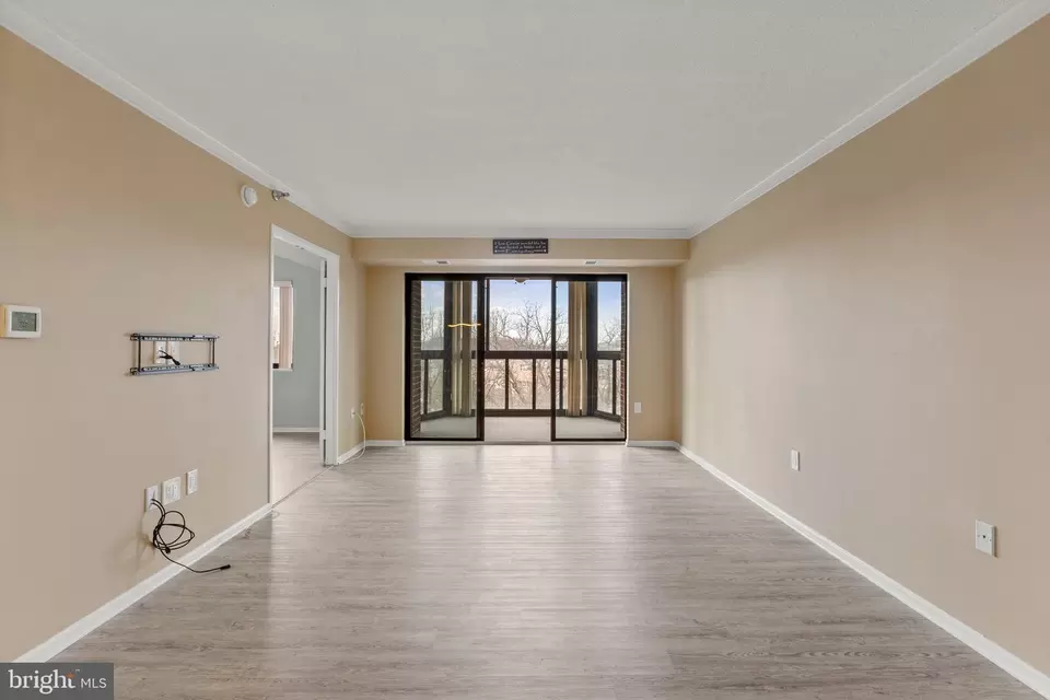Living - 15115 Interlachen Dr #3-706, Silver Spring, MD 20906 photo 1 of 3