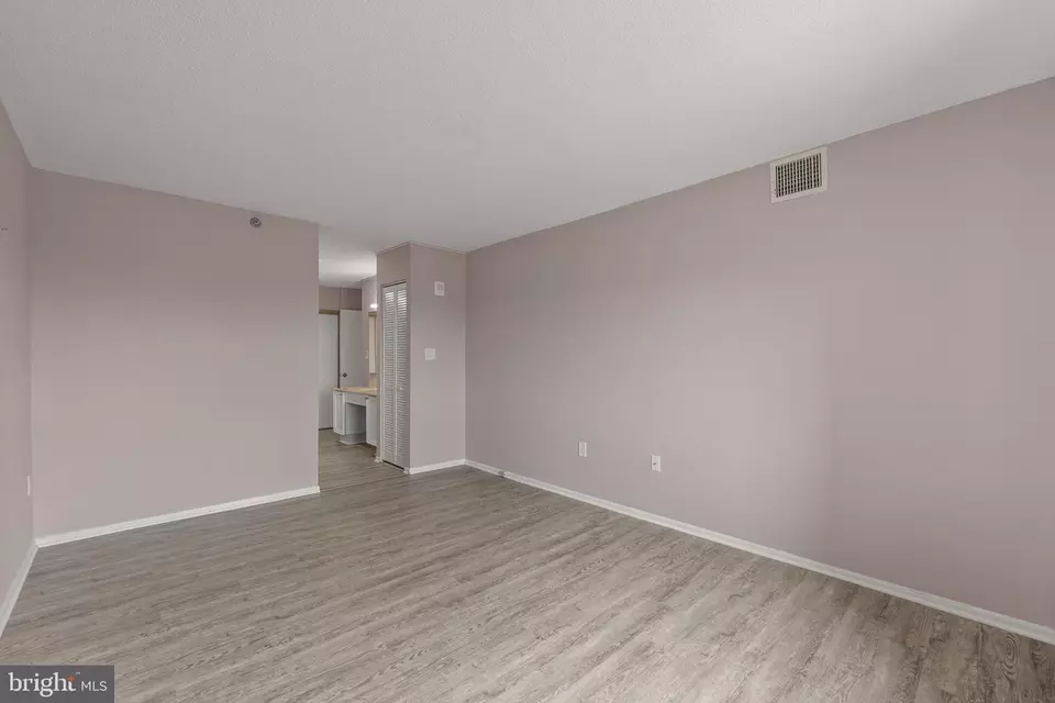 Other - 15115 Interlachen Dr #3-706, Silver Spring, MD 20906 photo 6 of 9