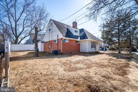12917 Estelle Rd, Silver Spring, MD 20906 photo 2
