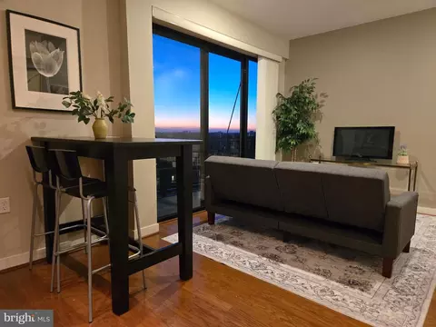 1320 Fenwick Ln #703, Silver Spring, MD 20910 photo 1