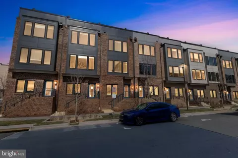 8171 Tompkins, Rockville, MD 20855