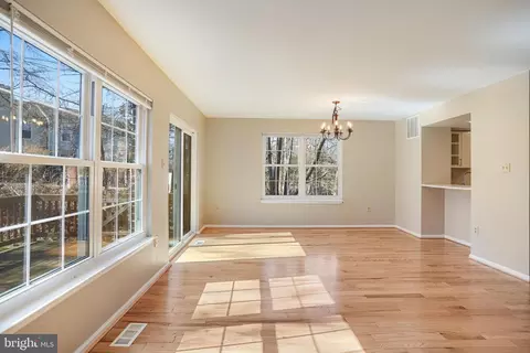 11440 Encore Dr, Silver Spring, MD 20901 photo 6