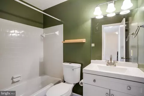 11440 Encore Dr, Silver Spring, MD 20901 photo 22