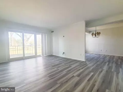 11909 Parklawn Dr #101, Rockville, MD 20852