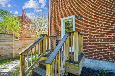 Exterior - 10115 Tenbrook Dr, Silver Spring, MD 20901 photo 7 of 15