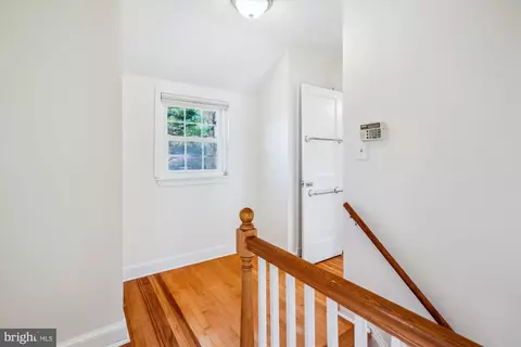 Entry Way - 10115 Tenbrook Dr, Silver Spring, MD 20901 photo 1 of 1