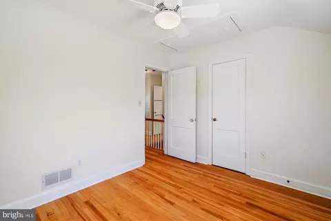 Bedroom - 10115 Tenbrook Dr, Silver Spring, MD 20901 photo 3 of 4