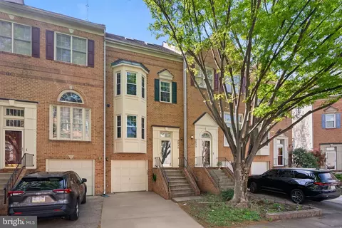 Exterior - 2035 Westchester Dr, Silver Spring, MD 20902 photo 4 of 5