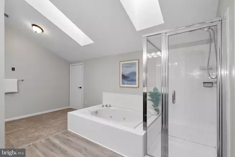 Entry Way - 2035 Westchester Dr, Silver Spring, MD 20902 photo 3 of 3