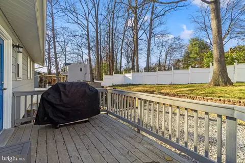 Exterior - 803 Orange Dr, Silver Spring, MD 20901 photo 3 of 5