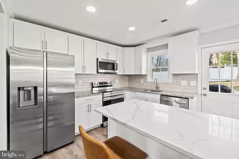 Kitchen - 803 Orange Dr, Silver Spring, MD 20901 photo 2 of 3