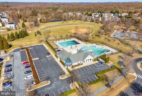 View/Area - 18602 Broken Oak Rd, Boyds, MD 20841 photo 6 of 13