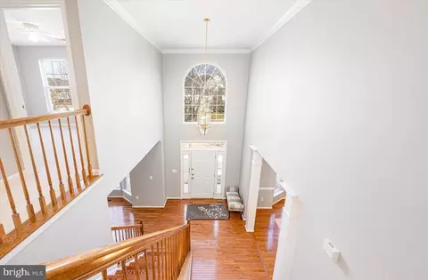 Entry Way - 18602 Broken Oak Rd, Boyds, MD 20841 photo 5 of 7