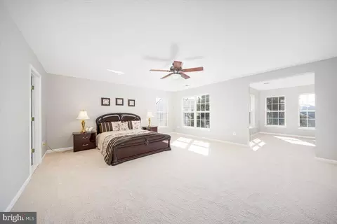 Bedroom - 18602 Broken Oak Rd, Boyds, MD 20841 photo 2 of 9