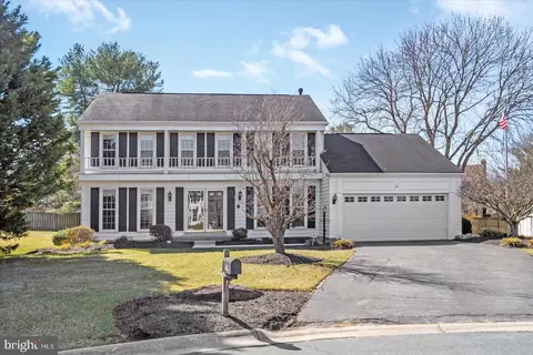 10 Founders Mill Ct, Rockville, MD 20855