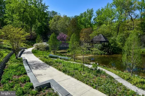 View/Area - 2421 Darrow St, Silver Spring, MD 20902 photo 1 of 1