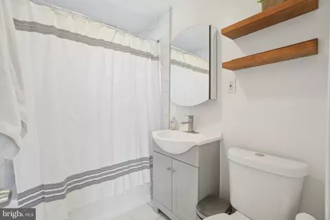Bath - 2421 Darrow St, Silver Spring, MD 20902 photo 1 of 2