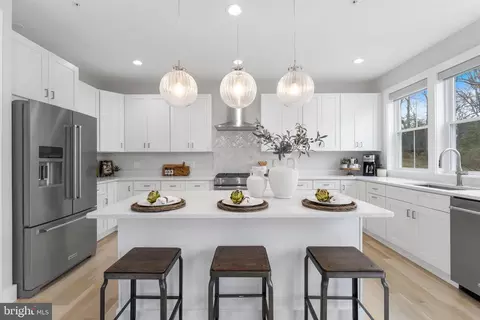 Kitchen - 10601 Greenacres Dr, Silver Spring, MD 20903 photo 1 of 4