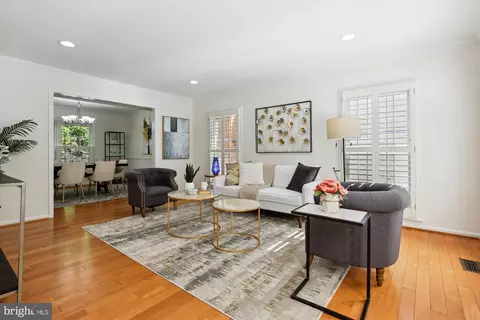 1729 Hutchinson Ln, Silver Spring, MD 20906 photo 5