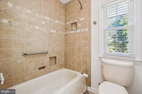 1729 Hutchinson Ln, Silver Spring, MD 20906 photo 41
