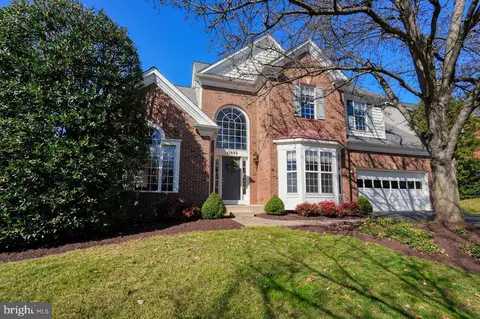 17802 Cormorant Ln, Germantown, MD 20874