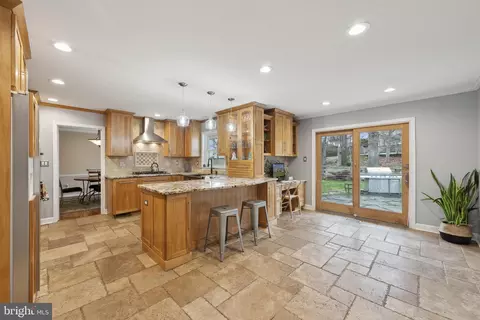 3011 Bluff Point Ln, Silver Spring, MD 20906 photo 10