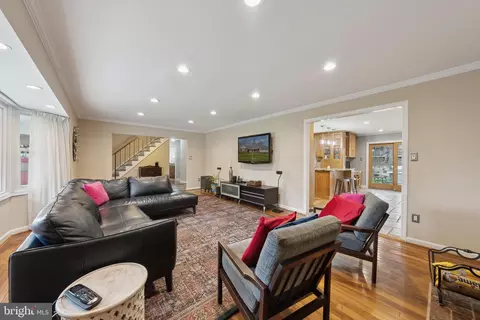 3011 Bluff Point Ln, Silver Spring, MD 20906 photo 8