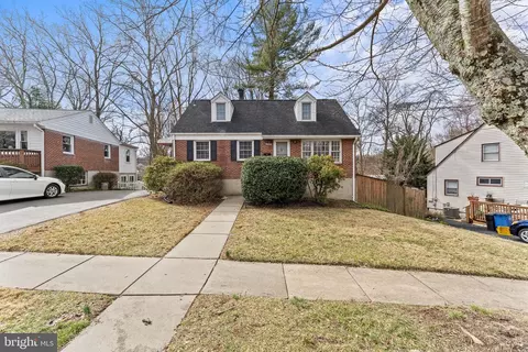 4120 Mitscher Ct, Kensington, MD 20895