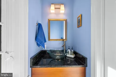 420 Greenbrier Dr, Silver Spring, MD 20910 photo 21