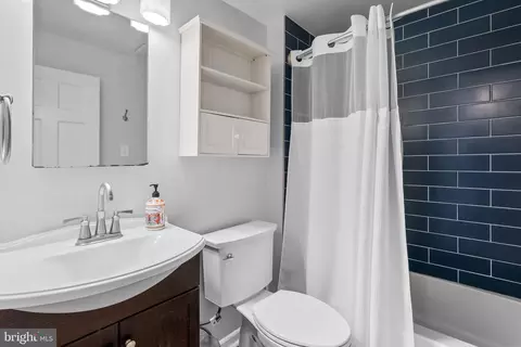 420 Greenbrier Dr, Silver Spring, MD 20910 photo 25