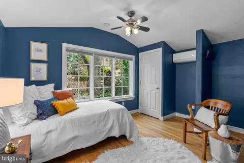 420 Greenbrier Dr, Silver Spring, MD 20910 photo 22