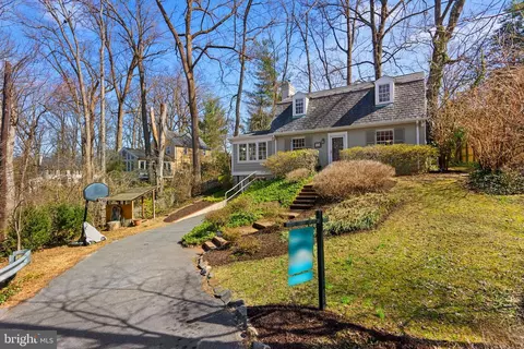420 Greenbrier Dr, Silver Spring, MD 20910 photo 4