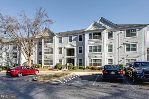 14101 Fall Acre Ct #10-22, Silver Spring, MD 20906 photo 2