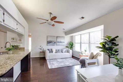 14101 Fall Acre Ct #10-22, Silver Spring, MD 20906 photo 7