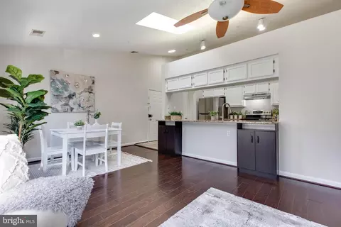 14101 Fall Acre Ct #10-22, Silver Spring, MD 20906 photo 9