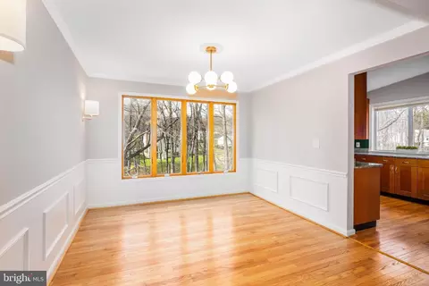2212 Blue Valley Dr, Silver Spring, MD 20904 photo 15
