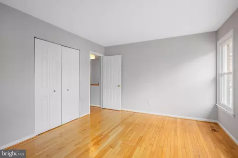 2212 Blue Valley Dr, Silver Spring, MD 20904 photo 37